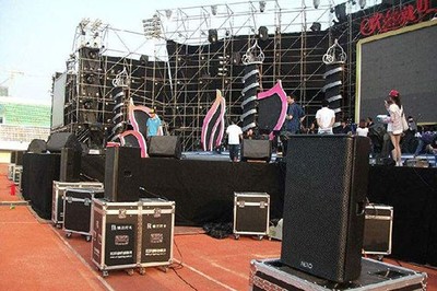 北京燈光音響設(shè)備租賃,我們竭誠為您服務(wù)