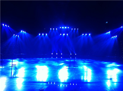 北京豐臺燈光出租|豐臺區(qū)舞臺燈光設(shè)備出租|豐臺演出公司_周邊服務(wù)欄目