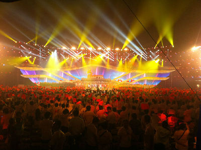 北京中視巨星舞臺(tái)燈光音響,央視合作伙伴_(kāi)設(shè)備租售_演藝吧_中華演出網(wǎng)