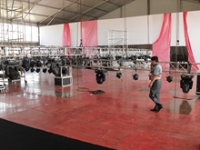 提供北京舞臺(tái)搭建出租、折疊舞臺(tái)、活動(dòng)舞臺(tái)租賃_北京